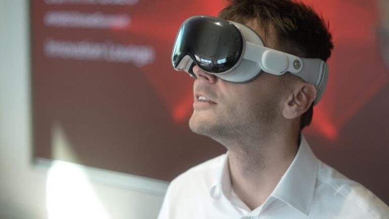 Como o HSBC está usando o Apple Vision Pro para visualizar a computação quântica